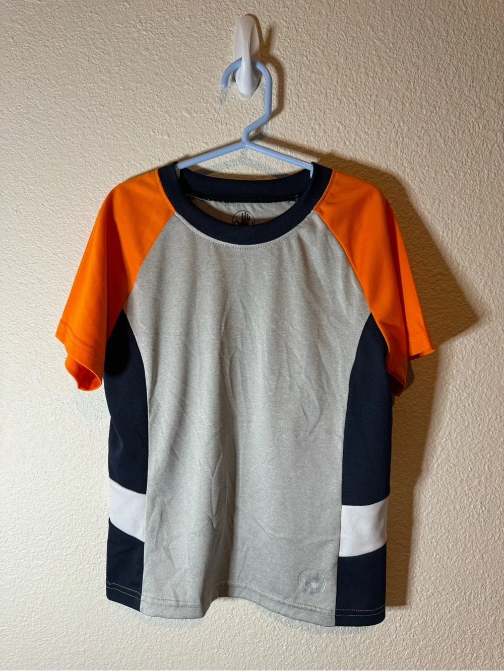 Colorblock Active Tee in Orange, Gray & Navy